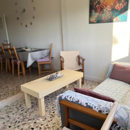 Agia Marina  Athens Riviera: 2 Bed / 3' Walk From The Beach מראה חיצוני תמונה