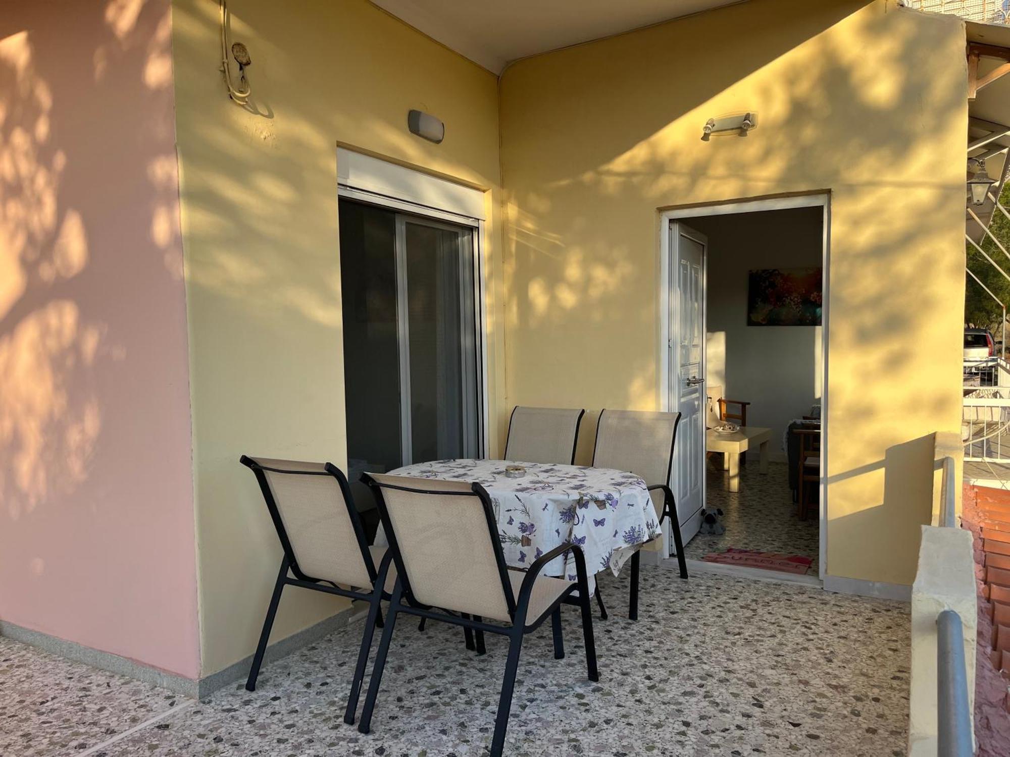Agia Marina  Athens Riviera: 2 Bed / 3' Walk From The Beach מראה חיצוני תמונה