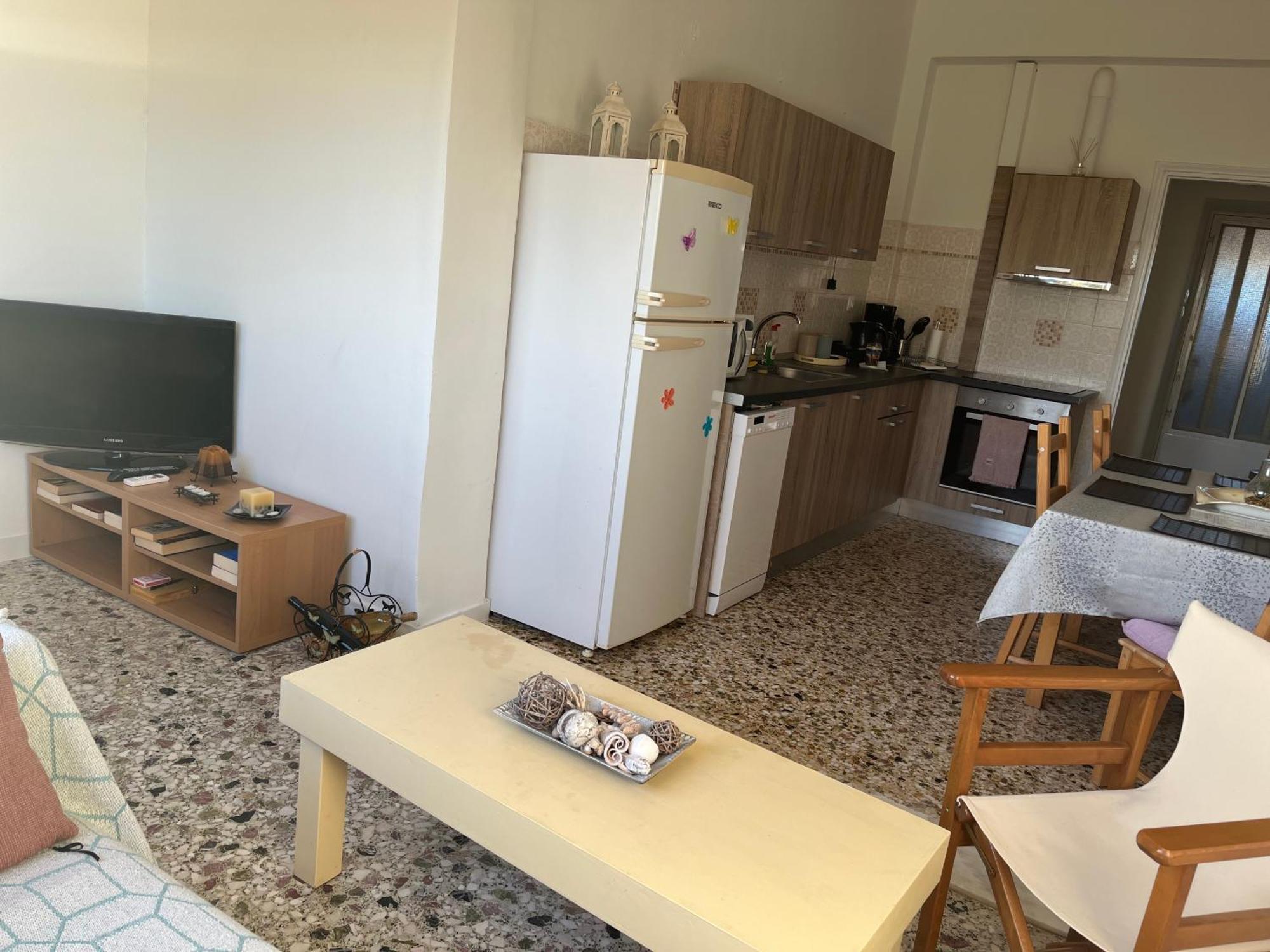 Agia Marina  Athens Riviera: 2 Bed / 3' Walk From The Beach מראה חיצוני תמונה